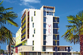 Park&Suites El?gance Tours