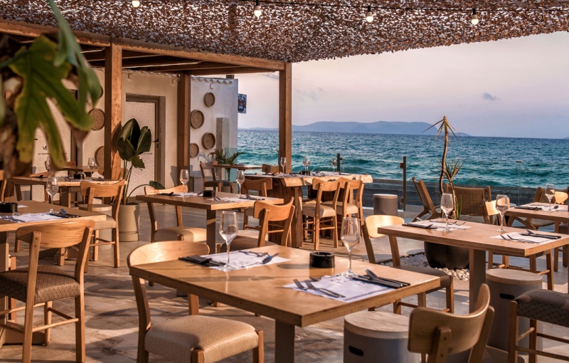 Enorme Maya Beach Hotel