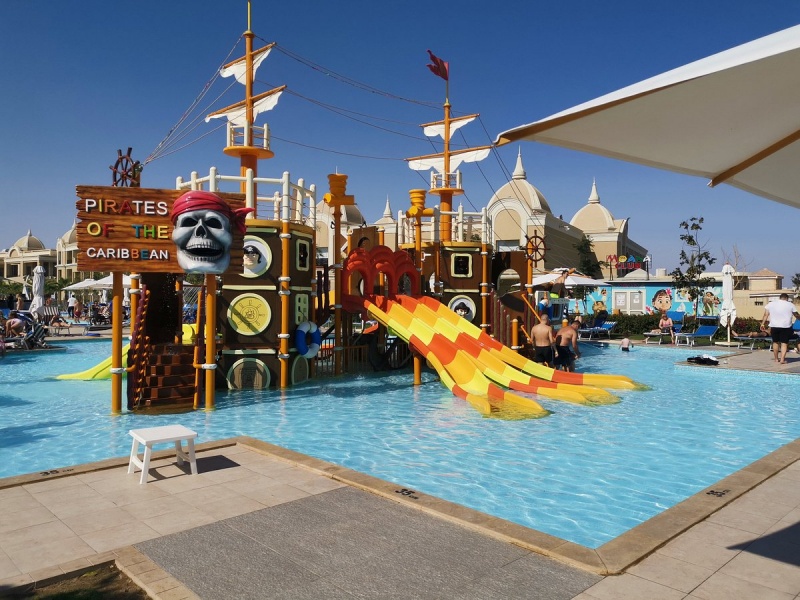 Titanic Royal Resort