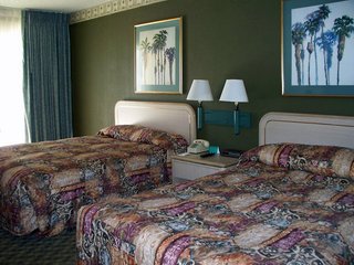 Americas Best Inn Main Gate East