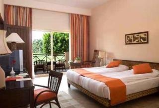 Swiss Inn Pyramids Golf Resort & Swiss I