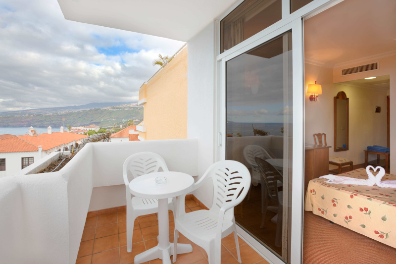 Blue Sea Puerto Resort Hotel