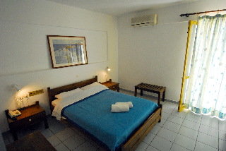 Acropolis Apartments