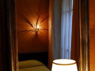 Hotel Mederic Paris
