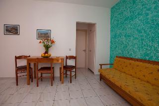 Cosmi Apartments
