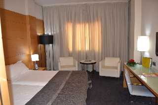 Silken Siete Coronas